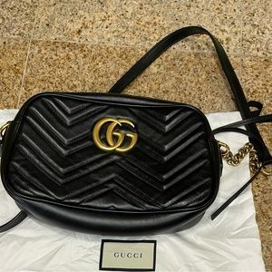 🚨🚨 EUC GUCCI MARMONT CAMERA BAG 🚨🚨